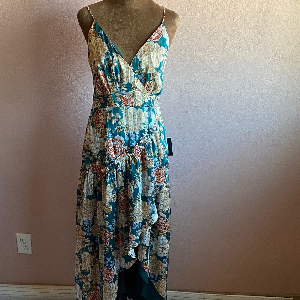 LULU’S  Floral High Low Dress in Green and Cream